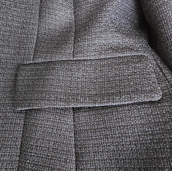 LE SUIT Petite 3 Button Navy Blue Two Piece Skirt Suit - Picture 13 of 14